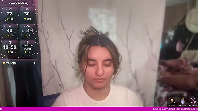 mamifresita online show from March 23, 6:56 pm