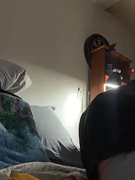 jerjenn online show from February 8, 6:11 pm