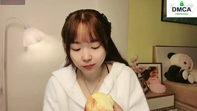 Snapshot of Chenjing0 chatting on February 20, 5:12 am Chenjing0 online show from February 20, 5:12 am