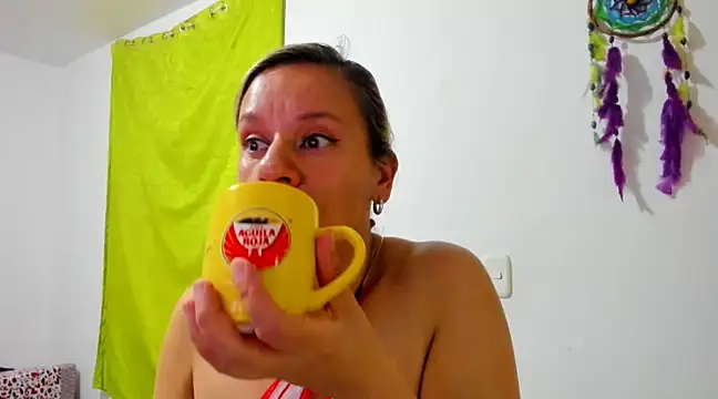 sofi saliva2511 online show from February 2, 10:02 am