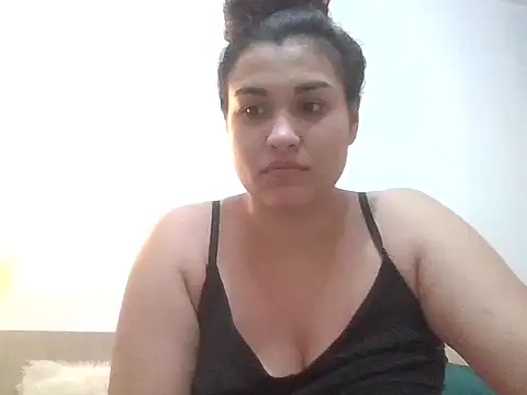 Snapshot of TheTopSecret chatting on January 6, 8:18 pm TheTopSecret online show from January 6, 8:18 pm