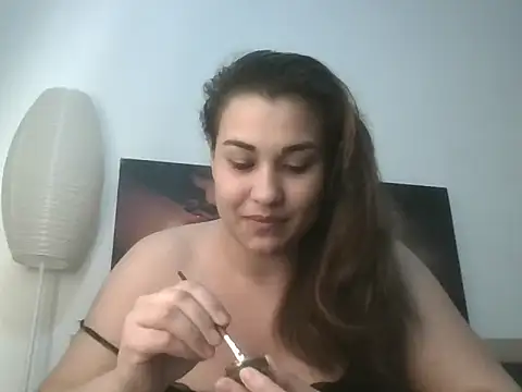 Snapshot of TheTopSecret chatting on January 12, 6:59 pm TheTopSecret online show from January 12, 6:59 pm