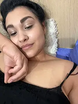 Snapshot of TheTopSecret chatting on January 31, 12:17 am TheTopSecret online show from January 31, 12:17 am