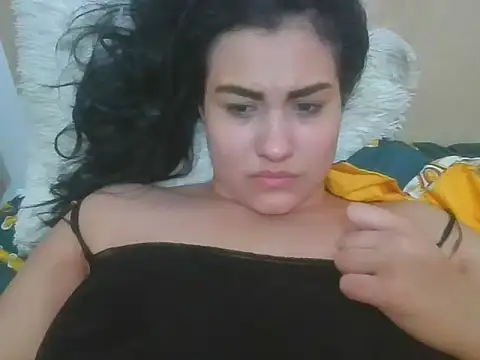 Snapshot of TheTopSecret chatting on February 5, 9:50 pm TheTopSecret online show from February 5, 9:50 pm