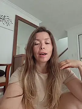 karina warthon online show from June 15, 5:37 pm