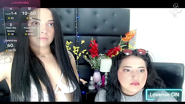 Carolaine01 online show from March 18, 10:04 pm