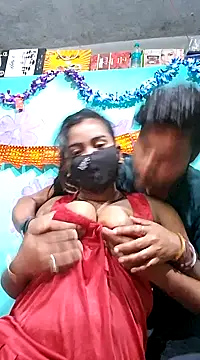 SEXY-CHAHAT online show from January 1, 3:35 pm