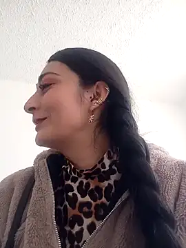 BELLA--26 online show from January 13, 2:11 pm