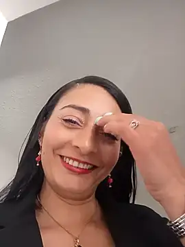 BELLA--26 online show from January 14, 2:11 pm