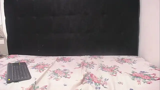 violetadumsper online show from November 16, 11:05 am