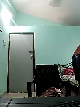 Desi Heat online show from January 31, 3:09 am