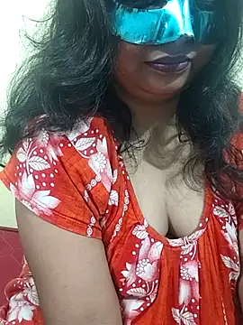  MilkyBar online show from July 22, 6:00 pm