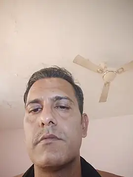 MAGNETICDADDY8 online show from October 17, 10:18 am