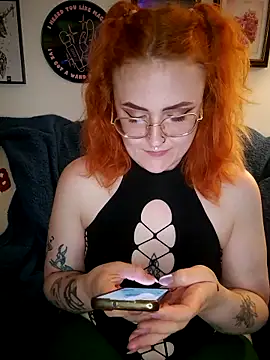 Snapshot of inky_ginge chatting on June 2, 9:17 pm inky ginge online show from June 2, 9:17 pm
