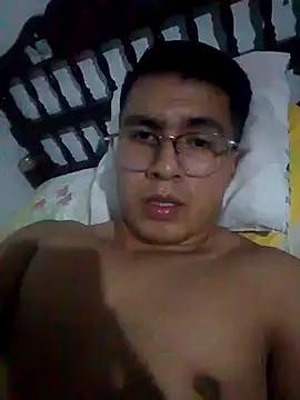 RODRI POLLADURA online show from January 14, 2:40 am