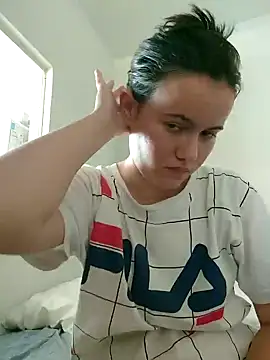 camillebr online show from January 2, 4:24 pm