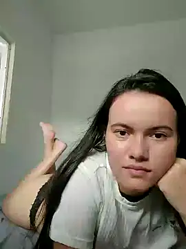 camillebr online show from January 3, 3:55 pm