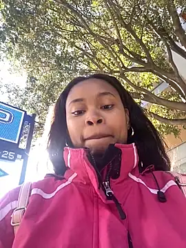 Snapshot of Alana-Castillo chatting on December 3, 12:25 pm Alana-Castillo online show from December 3, 12:25 pm