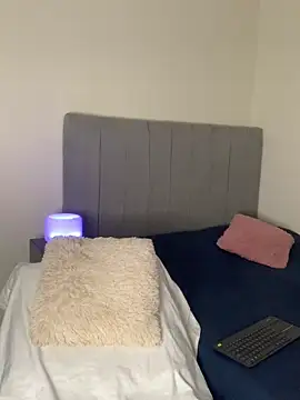 Julii- online show from February 1, 3:52 am