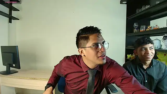 twinkmilk  online show from January 8, 11:54 am