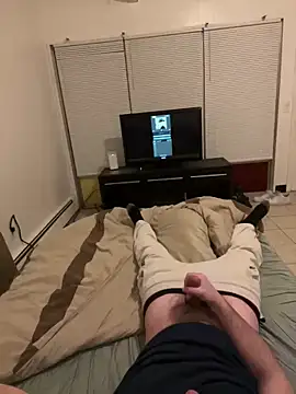 coreyl9718 online show from February 14, 2:39 am