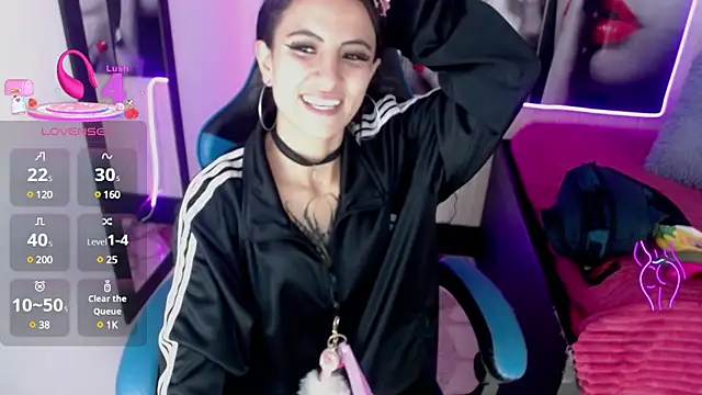 Snapshot of Anniee_x chatting on March 12, 6:22 pm Anniee x online show from March 12, 6:22 pm