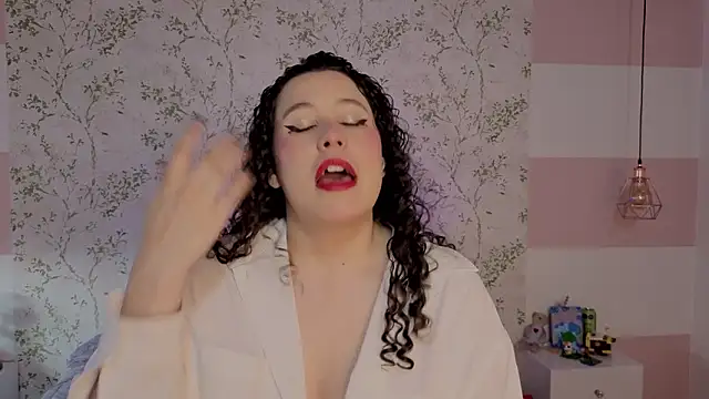 Charlotte  Miller online show from March 15, 1:06 pm