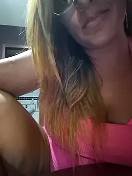 AliceRuivinha2 online show from March 6, 11:31 pm
