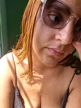 AliceRuivinha2 online show from November 26, 4:30 pm