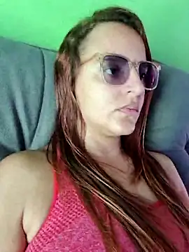 AliceRuivinha2 online show from May 31, 2:35 pm