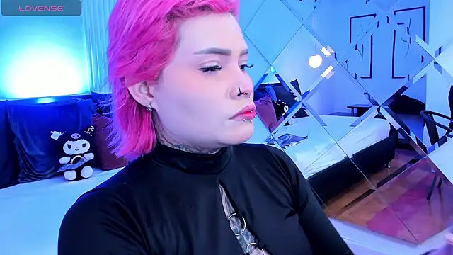 Snapshot of jinxv_nuss chatting on April 16, 1:50 am jinxv nuss online show from April 16, 1:50 am
