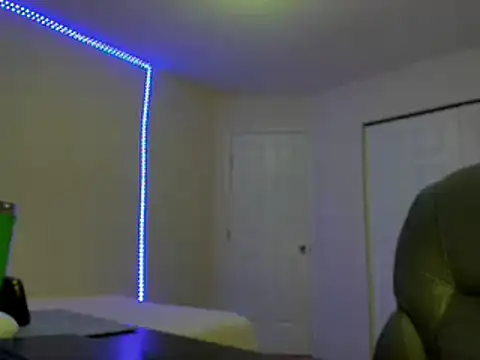 HappyIva online show from March 4, 7:08 am