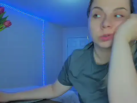 HappyIva online show from March 10, 6:59 am