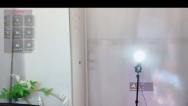 Snapshot of nicole_888 chatting on March 6, 9:25 am nicole 888 online show from March 6, 9:25 am