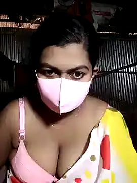 Snapshot of YERY_HOT chatting on January 29, 6:33 am YERY HOT online show from January 29, 6:33 am