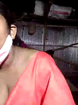 Snapshot of YERY_HOT chatting on January 30, 8:10 pm YERY HOT online show from January 30, 8:10 pm