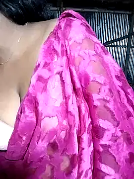 Snapshot of YERY_HOT chatting on February 10, 5:19 pm YERY HOT online show from February 10, 5:19 pm