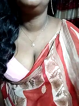 Snapshot of YERY_HOT chatting on March 5, 6:45 pm YERY HOT online show from March 5, 6:45 pm