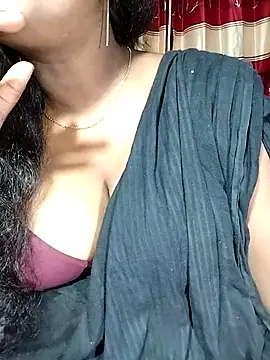 Snapshot of YERY_HOT chatting on October 6, 5:54 pm YERY HOT online show from October 6, 5:54 pm