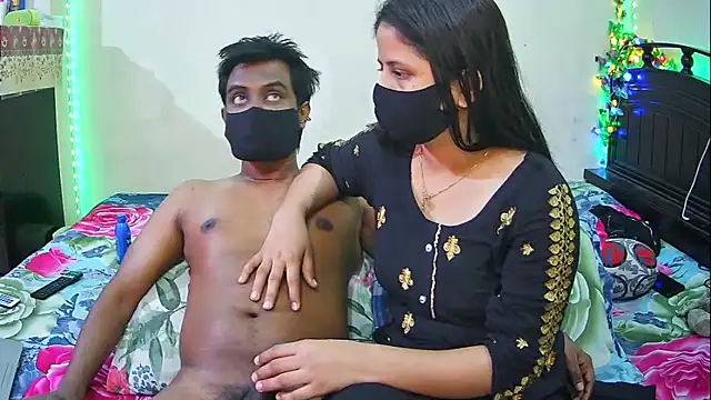 Hot Nila online show from February 28, 4:46 am