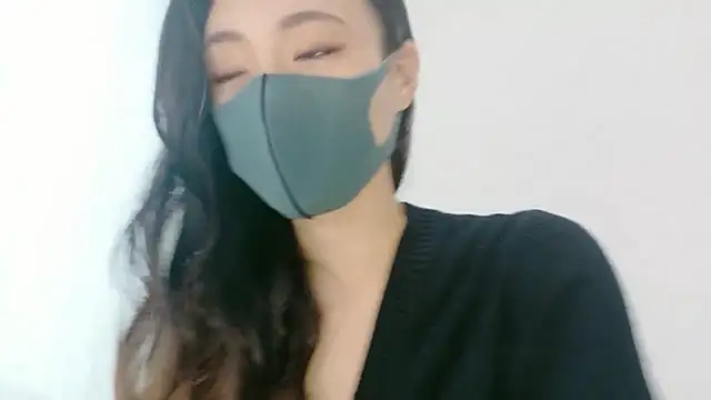 Snapshot of Mary-JP chatting on October 9, 3:26 am Mary-JP online show from October 9, 3:26 am