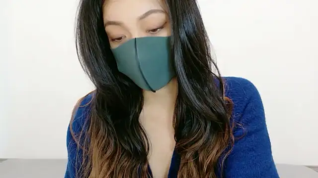 Snapshot of Mary-JP chatting on November 12, 5:19 am Mary-JP online show from November 12, 5:19 am