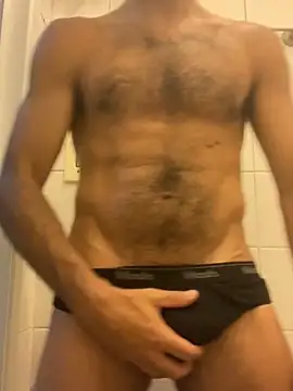 JoaoLenhador online show from February 6, 12:33 am