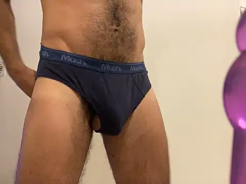 JoaoLenhador online show from February 17, 10:36 pm
