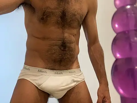 JoaoLenhador online show from February 19, 2:55 am
