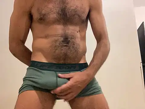 JoaoLenhador online show from February 23, 3:24 am