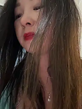 SSSniang- online show from January 18, 12:15 pm