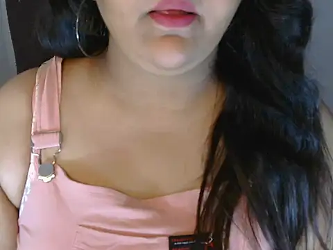 Jenny lovee online show from April 26, 2:37 pm