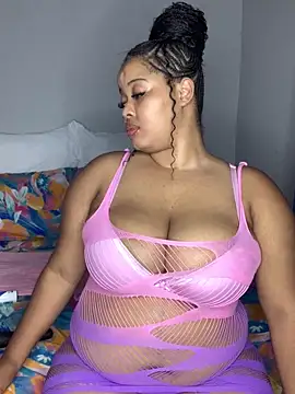 sexytinashe21 online show from April 7, 7:58 pm