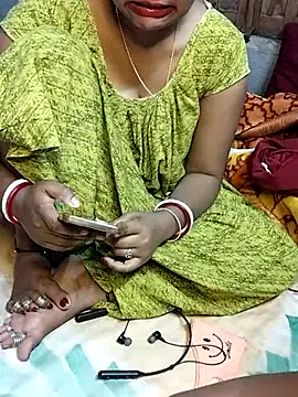 nikitacute23 online show from February 13, 7:45 am